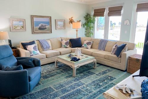 Tranquil Harbour 112