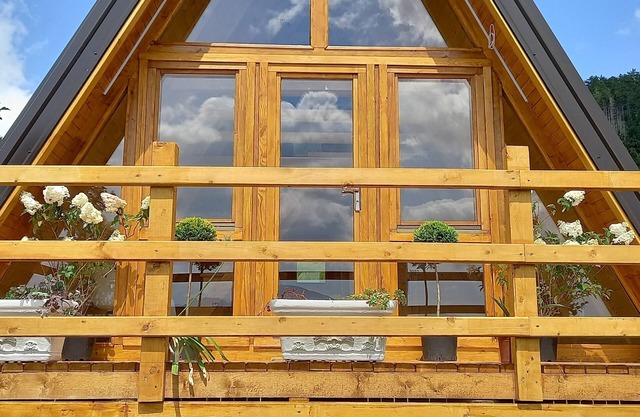 Tranquil retreat for yoga lovers