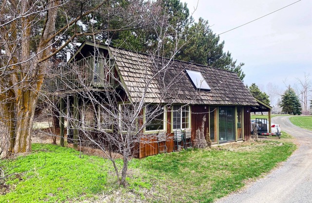 Tranquil Retreat Serene Rural Setting Pet Friendly