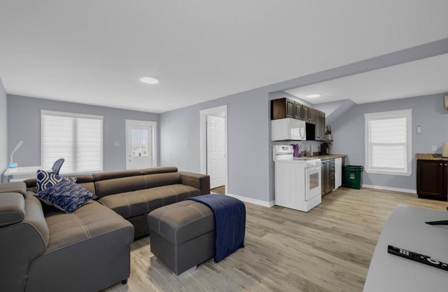 Tranquil Sanctuary Sleeps 7 Nature & Convenience