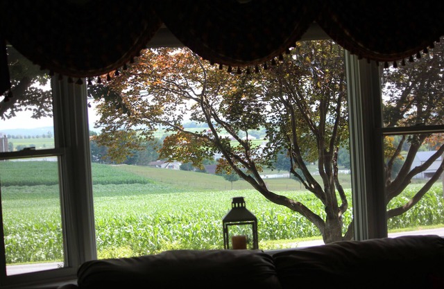 Tranquil, Scenic Farm View Guest House in the Heart of Lancaster Amish Country