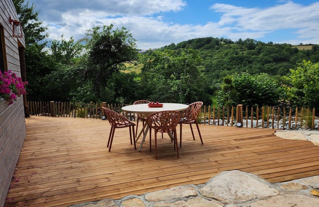 Tranquility assured in this bucolic setting overlooking the valley.