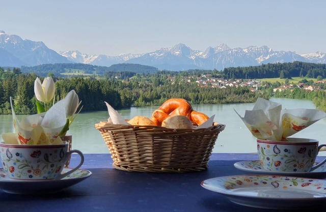 Traumhaft Gelegenes Ferienhaus 39 - mit Panoramablick Über den Lechsee und die B
