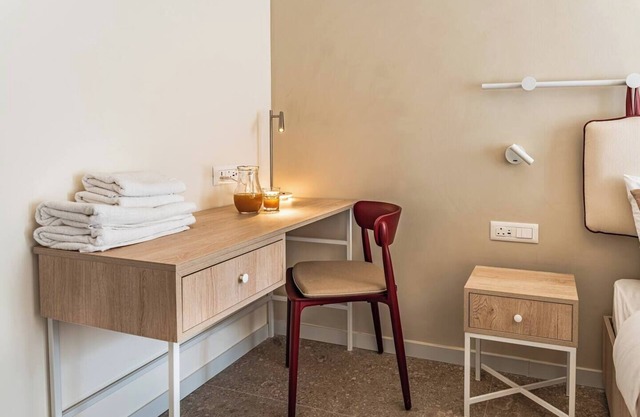 Travi Boutique By Holi