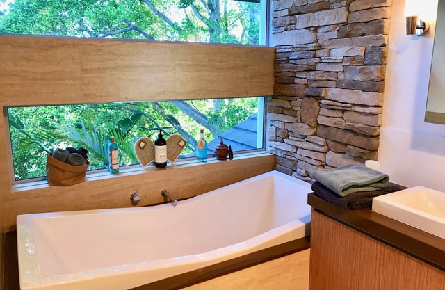 Tree Top- Luxury and Romance Close to Fremantle