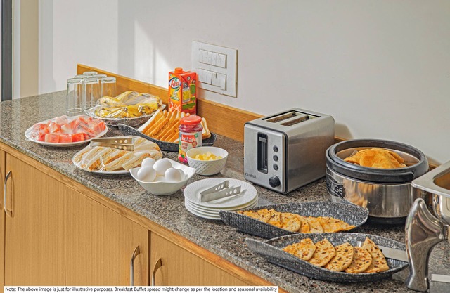 Treebo Sree Varshavilas Regency