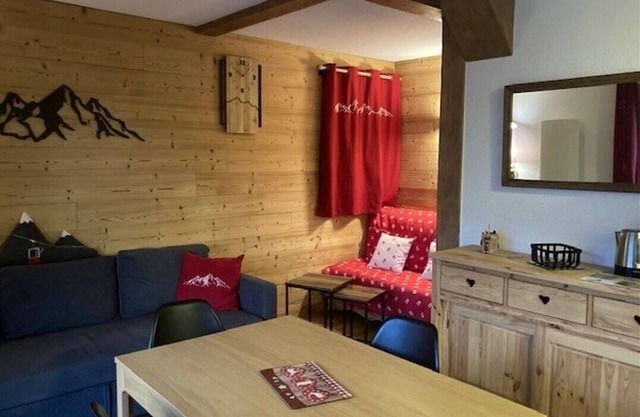 Tres BEL Appartement 4-6 Personnes 40m2 Skis AUX Pieds