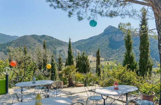 Tres Belle Maison Avec Piscine