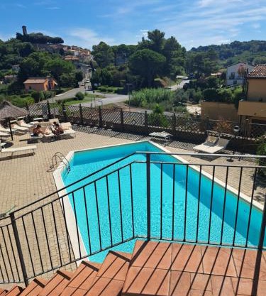 Trilocale con piscina