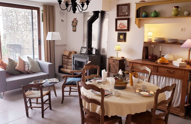 Triplex au Village
