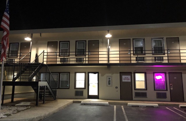 Trolley Stop Motel