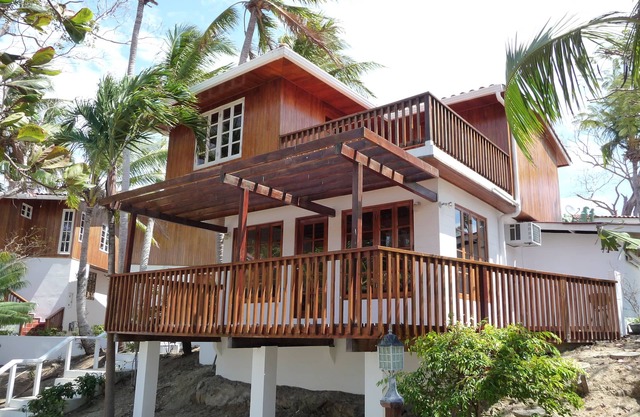Tropical Island Villa Overlooking Playa Galeón – 30-Night Minimum Isla Contadora