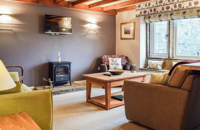 Trough Cottage - UK48424