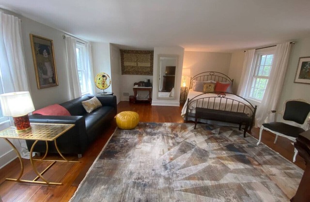 Trouvaille House Suite 3 Klimt Suite