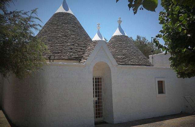 trullocarluccio, luxury villas with pool in Apulia,on hill Monopoli/Alberobello