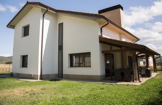 TuApartamento - Casa Campo Villanueva de Lónguida