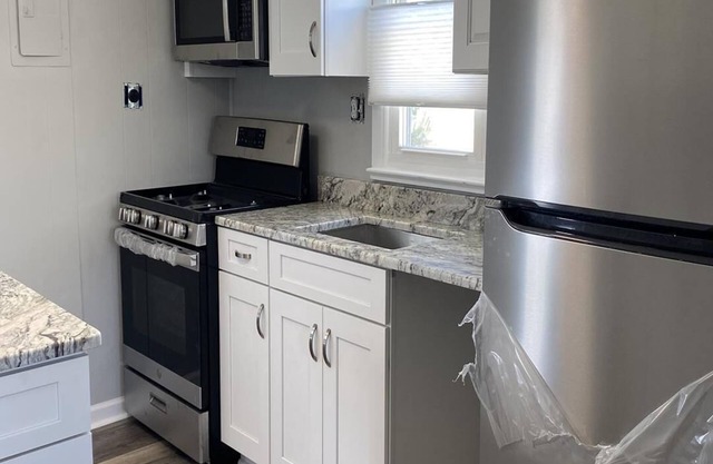 Tucked away in Holgate is this newly renovated pet friendly gem