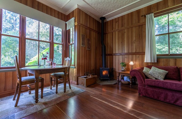 Turkey's Nest - Macadamia Rainforest Suite