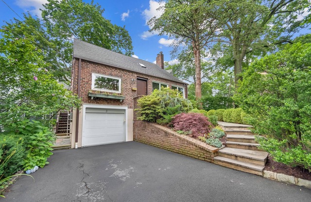Turnkey 5 Bedroom Home in Prime Larchmont