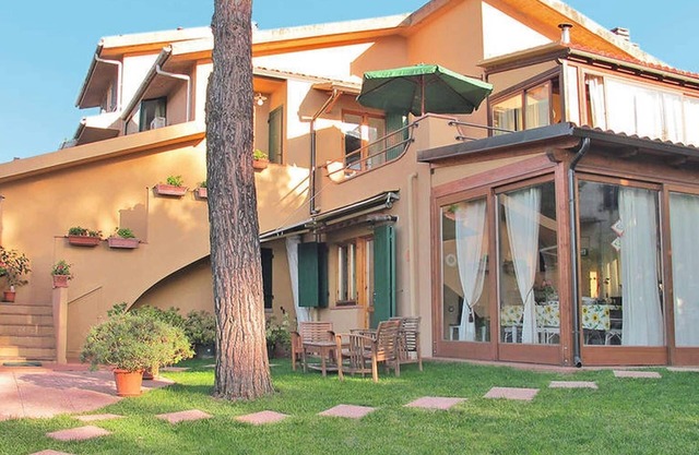 Tuscan Villa with Sea Views