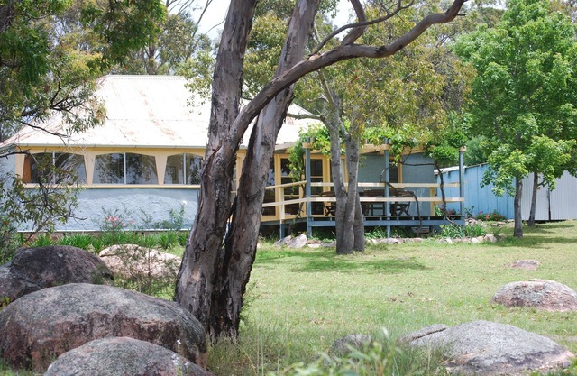 Twisted Gum Vineyard Cottage