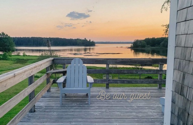 Two bedroom apartment overlooking protected wildlife cove