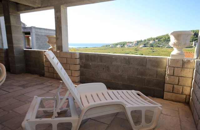 Two bedroom apartment with air-conditioning Lumbarda, Korčula (A-9262-b)