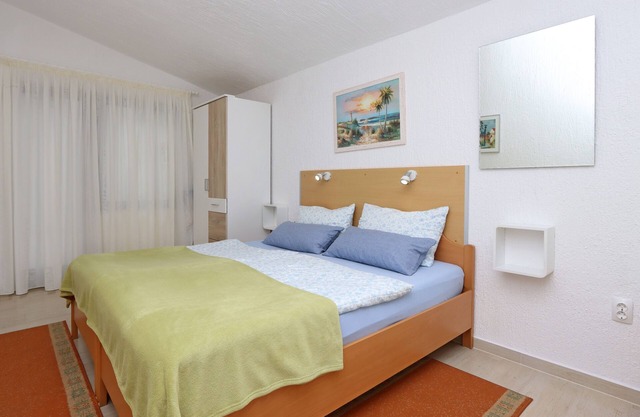 Two bedroom apartment with terrace Vantačići, Krk (A-18476-a)