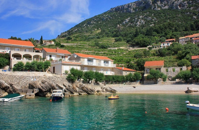 Two bedroom apartment near beach Podobuče, Pelješac (A-631-a)