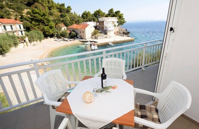 Two bedroom apartment near beach Podobuče, Pelješac (A-631-c)