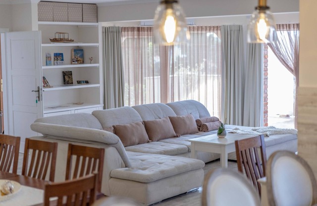 Two bedroom apartment with balcony and sea view Banjol, Rab (A-19804-d)