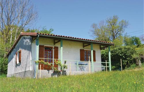 Two-Bedroom Holiday Home In St Bressou