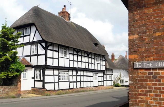Two Bedroom Thatched cottage