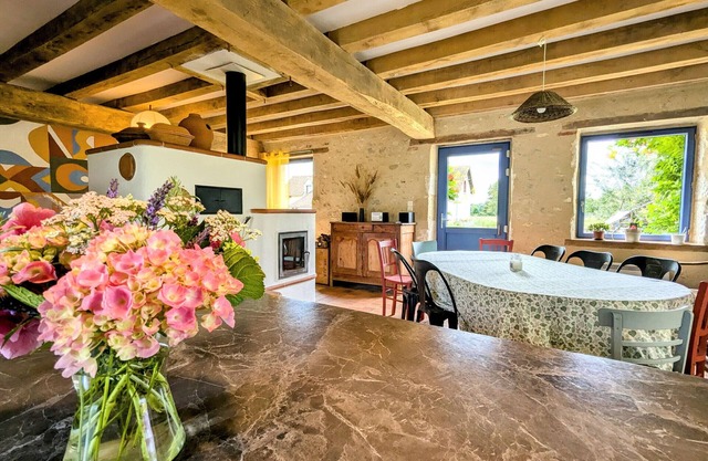 Two Berry houses with private garden and shared courtyard, perfect for groups