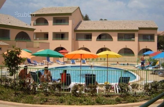 Two-room apartment in a charming residence with swimming pool and wi-fi a few steps from the sea