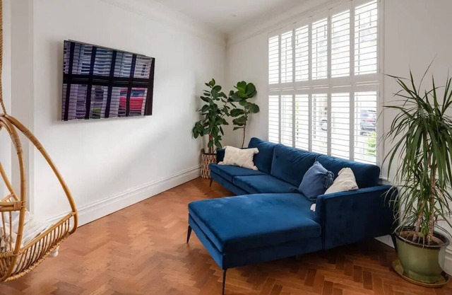 Ty Triongl - Stunning Home Near City Centre nn