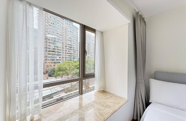 Tyms 3BR 2BA Apt Gubei CBD Near Line10