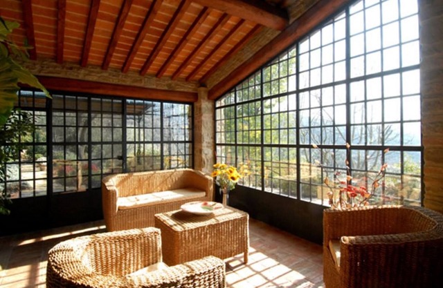 TYPICAL FARMHOUSE OF THE UMBRIAN COUNTRYSIDE