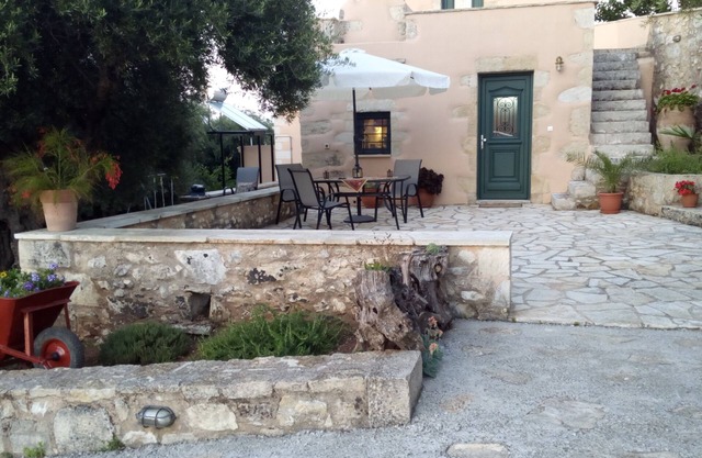 TZITZIFES OLD STONE MANSION