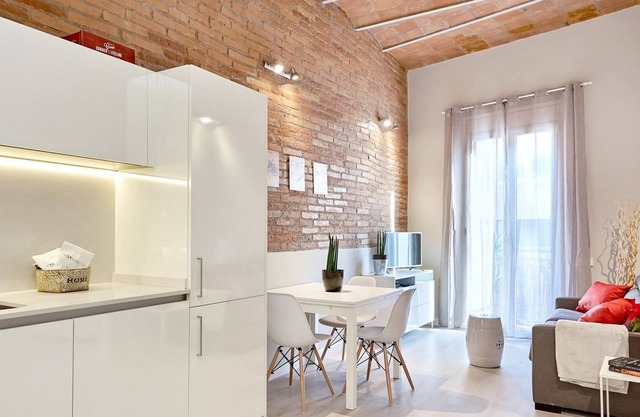 UD Apartments - Marina Vintage with balcony (3BR)