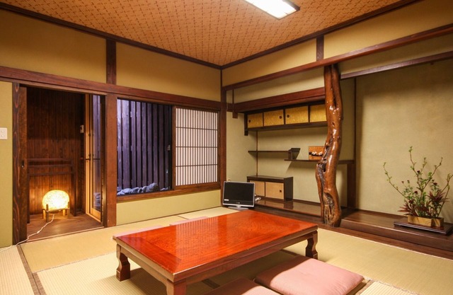 UGUISU Half Board Seasonal Dishes/Aso Kumamoto