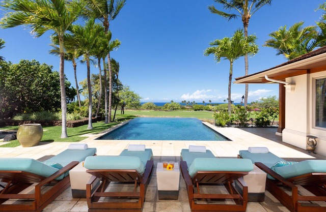 Ultra Luxe Oceanview Estate at Hualalai, Private Pool & Spa: 102 Hainoa