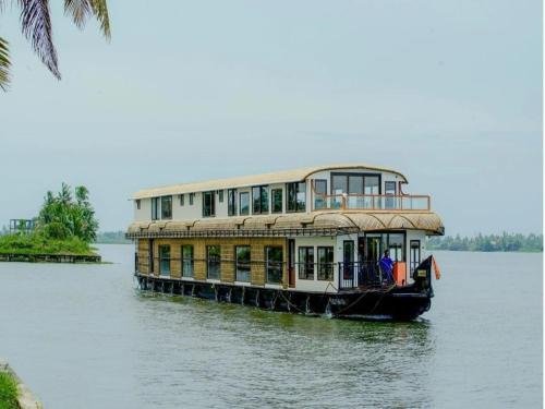 Ultra Luxury House Boat Alleppey By LexStays