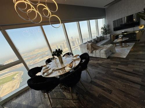 Ultra Luxury Palm Dubai Eye Fendi 2BR Damac Height