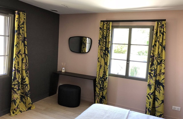 UMAMI Deluxe Room