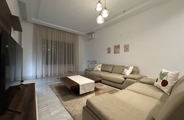 un Très Beau Studio Luxueux