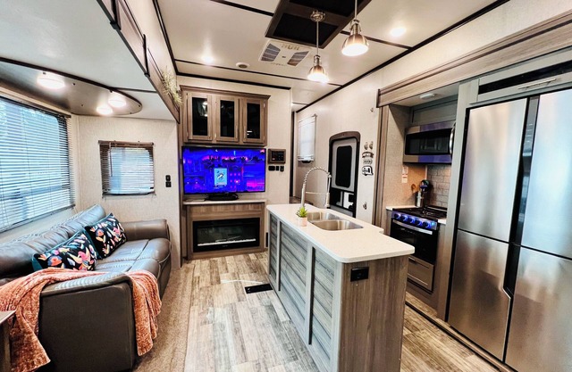 Unique RV Stay! Perfect for Couples, Families,n And Explorers in the heart of FM