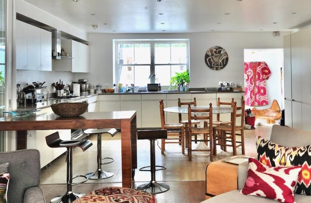 Unique & Spacious Family Home on Communal Garden in Heart of Notting Hill