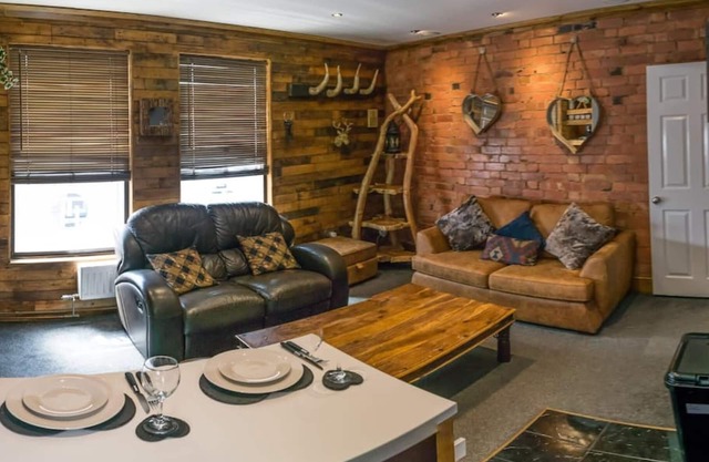 Unique Town Centre Apartment/Air Con/Private Roof Terrace/Jacuzzi/2 Bedrooms