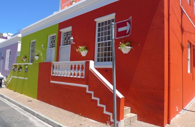 Unique town house with roof terrace, Wi-Fi and luxury in the heart of Cape Town